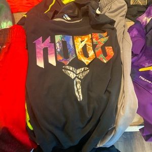 Nike dry fitted shirt Kobe